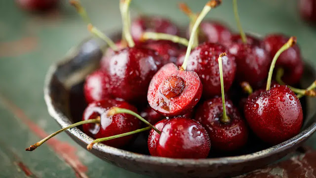 8, benefits, of, cherries